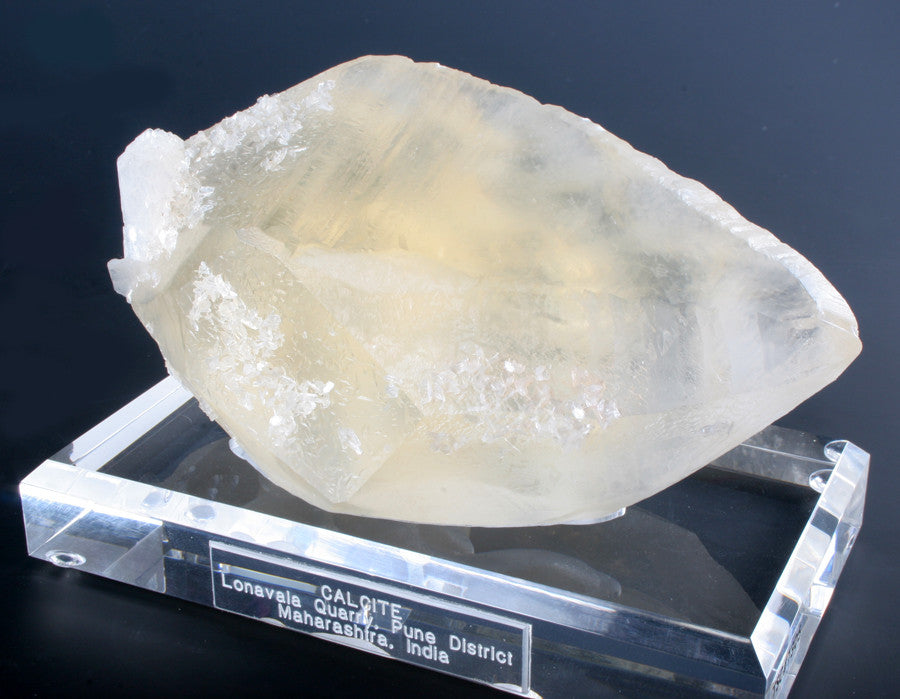 7305 - CALCITE